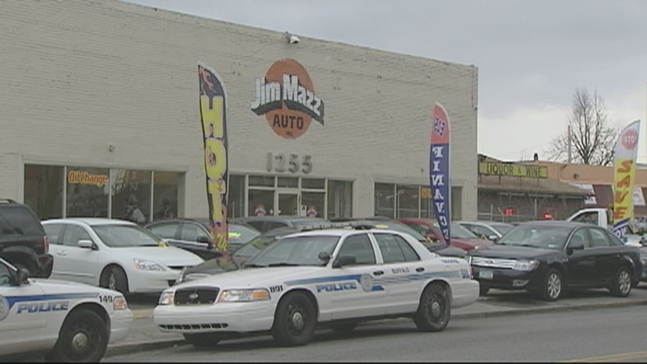 Tow truck operator allegedly bribed cops