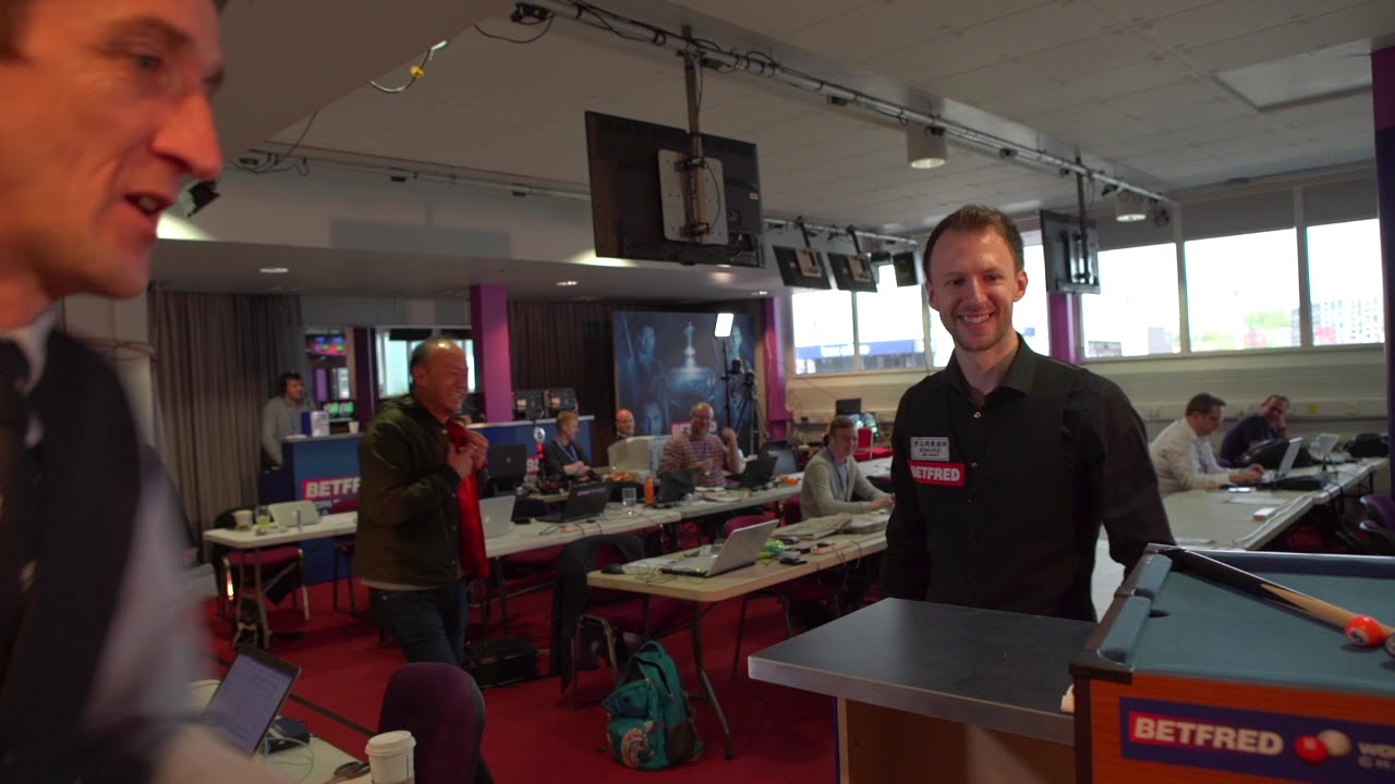 Micro Snooker Challenge: Judd Trump