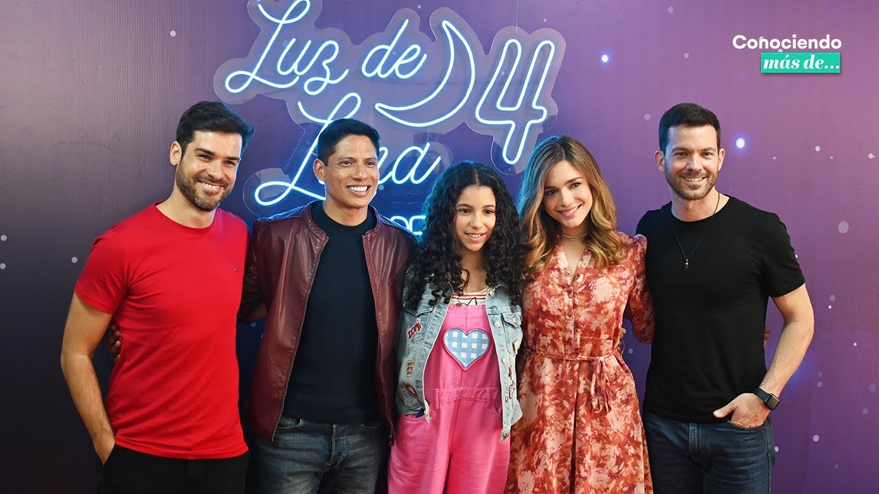 LUZ DE LUNA 4, LA DESPEDIDA: CONFERENCIA DE PRENSA (FALSO EN VIVO) - Conociendo más de...