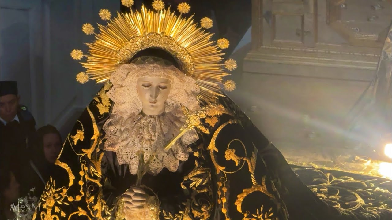 SALIDA - Virgen de Soledad de Santo Domingo- Viernes Santo 2025