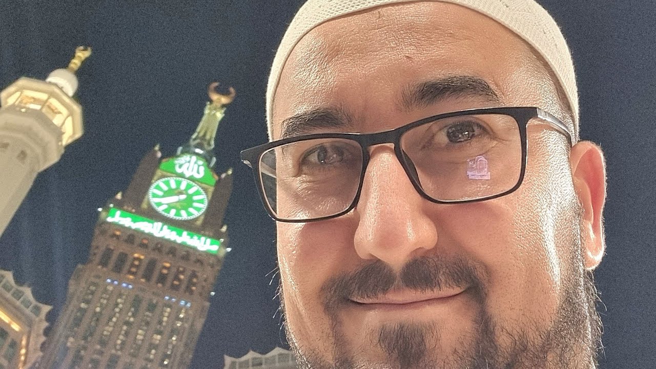 أذان صلاة المغرب في الحرم المكي الكعبة الشريفة مكة المكرمة،و الدعاء لكم جميعا ربي يتقبل صالح الاعمال