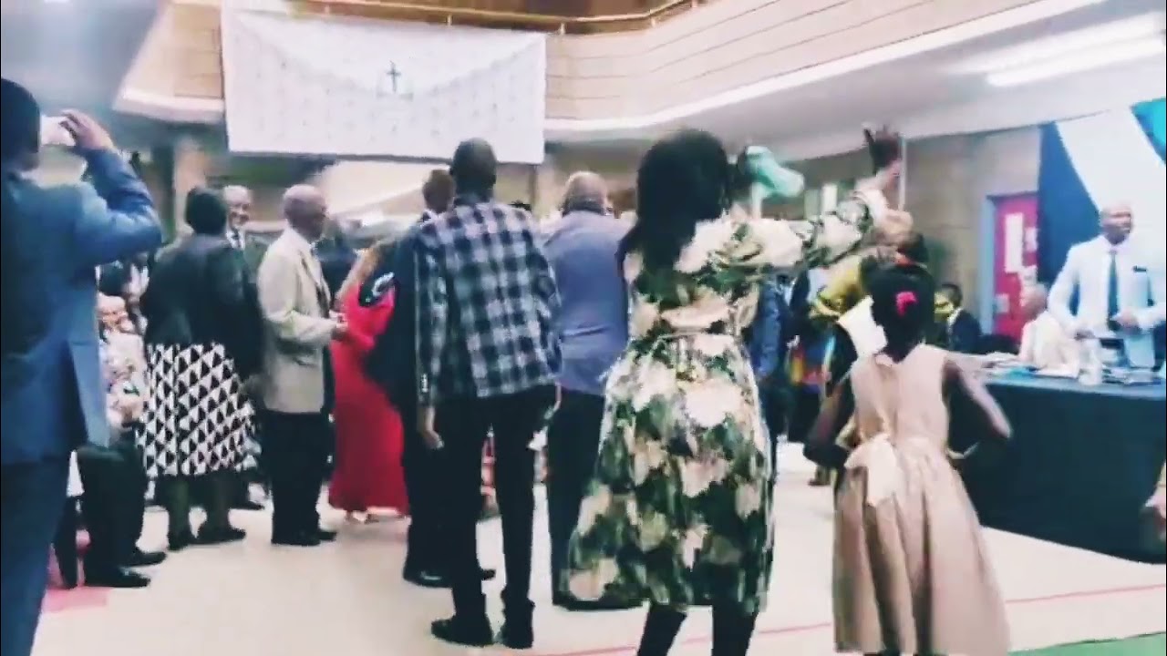 Ungaphakathi