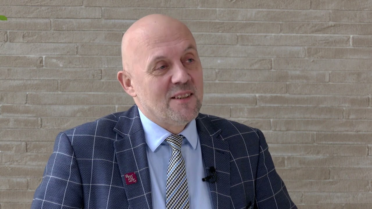 Akademickie Rozmowy &ndash; odcinek sz&oacute;sty - dr n. med. Jacek Perliński