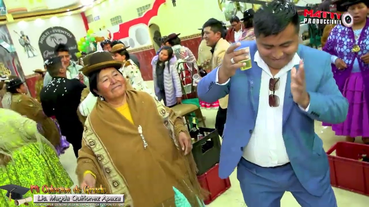 LUZ YAMILETH EN ESCENARIO EN LA COLACION DE GRADO DE MAGDA QUIÑONES APAZA