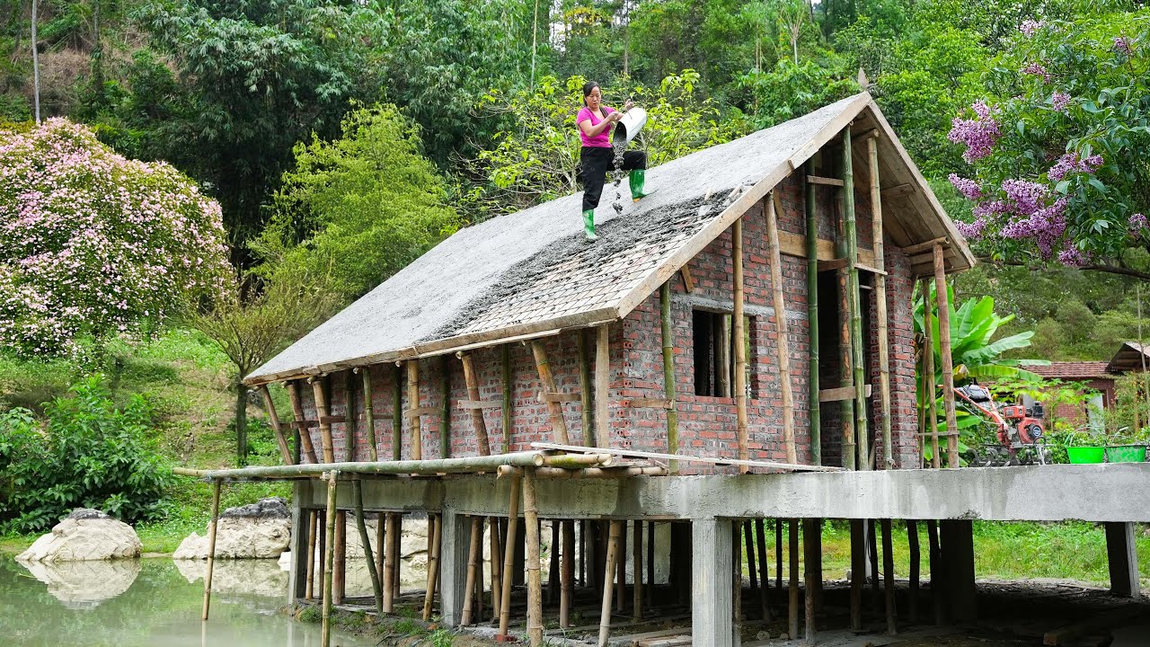 Day 20: 60% of the Lake House is Completed - Concrete Pouring Technique for Sloping Roofs, Part 3