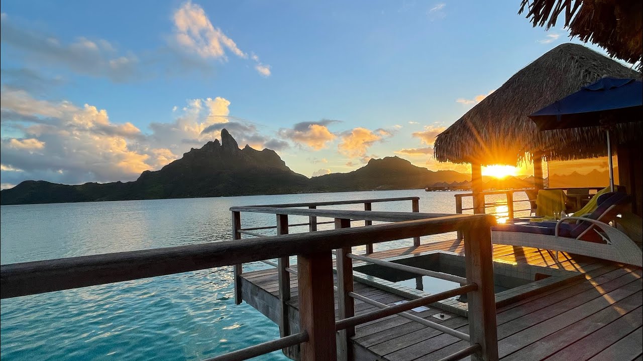 World&rsquo;s Best Hotel Room View: St Regis Bora Bora
