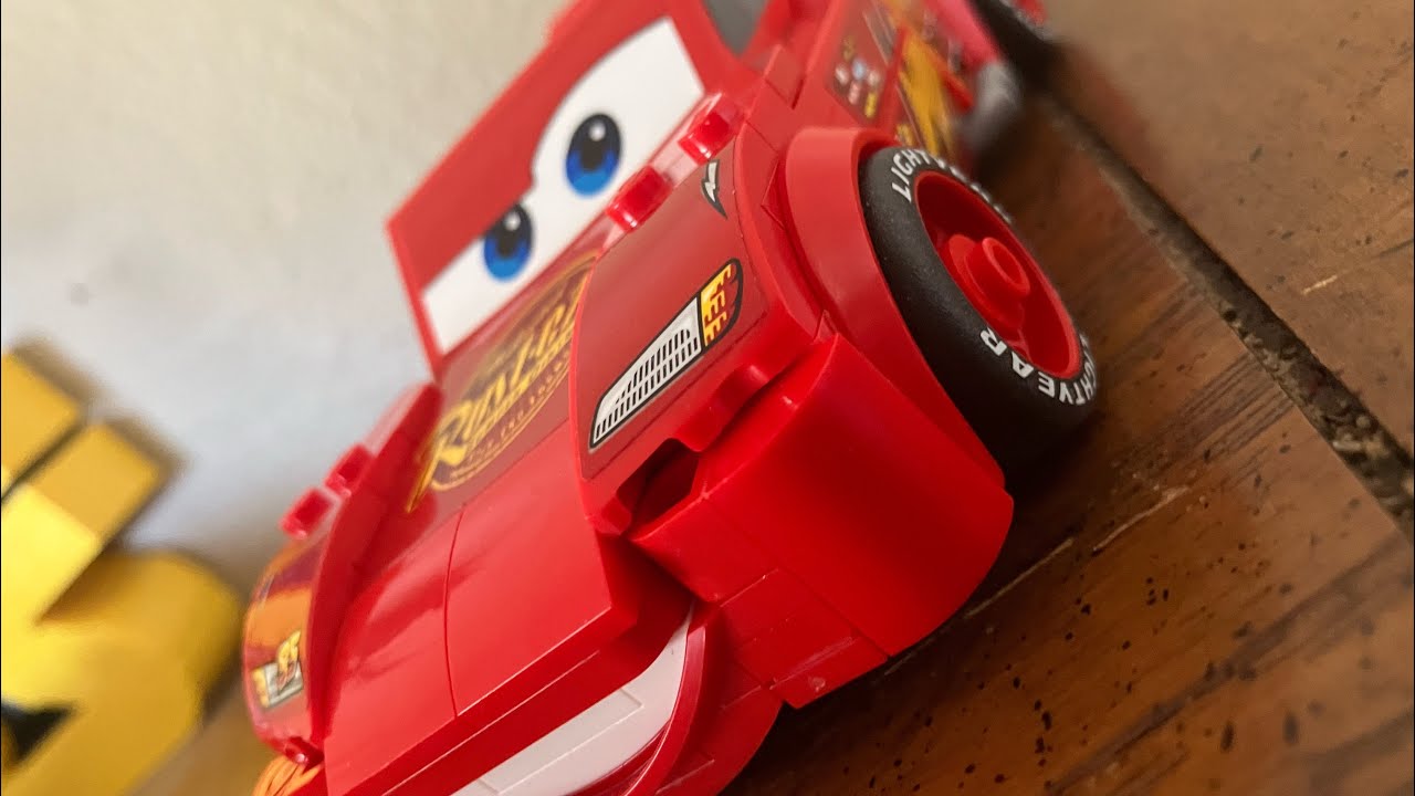 # 03L Speed Champions Lighting McQueen 