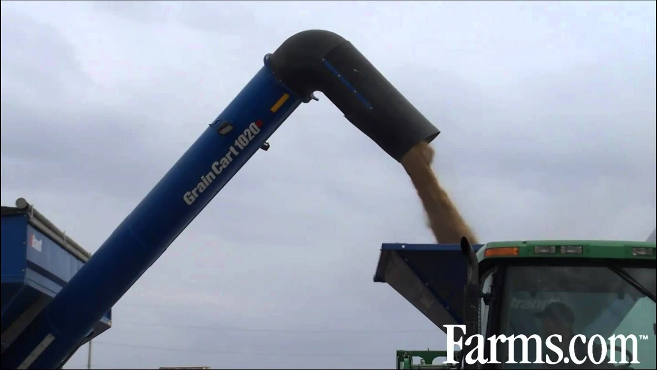 Brandt 1020 XR Grain Cart and  2610 Grain Bag Loader Demonstration
