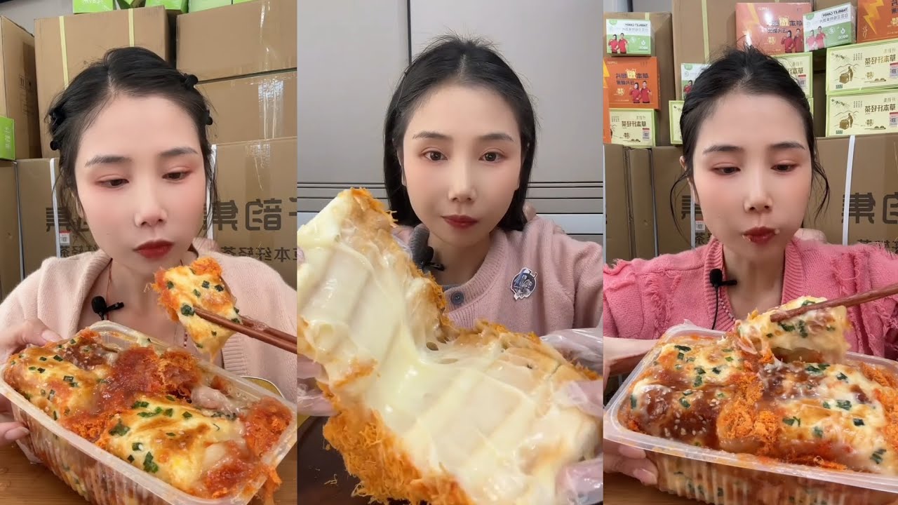 ASMR Mukbang Cheesy Garlic Bread & Pull Apart Bread | Bakery Mukbang Eating Sounds