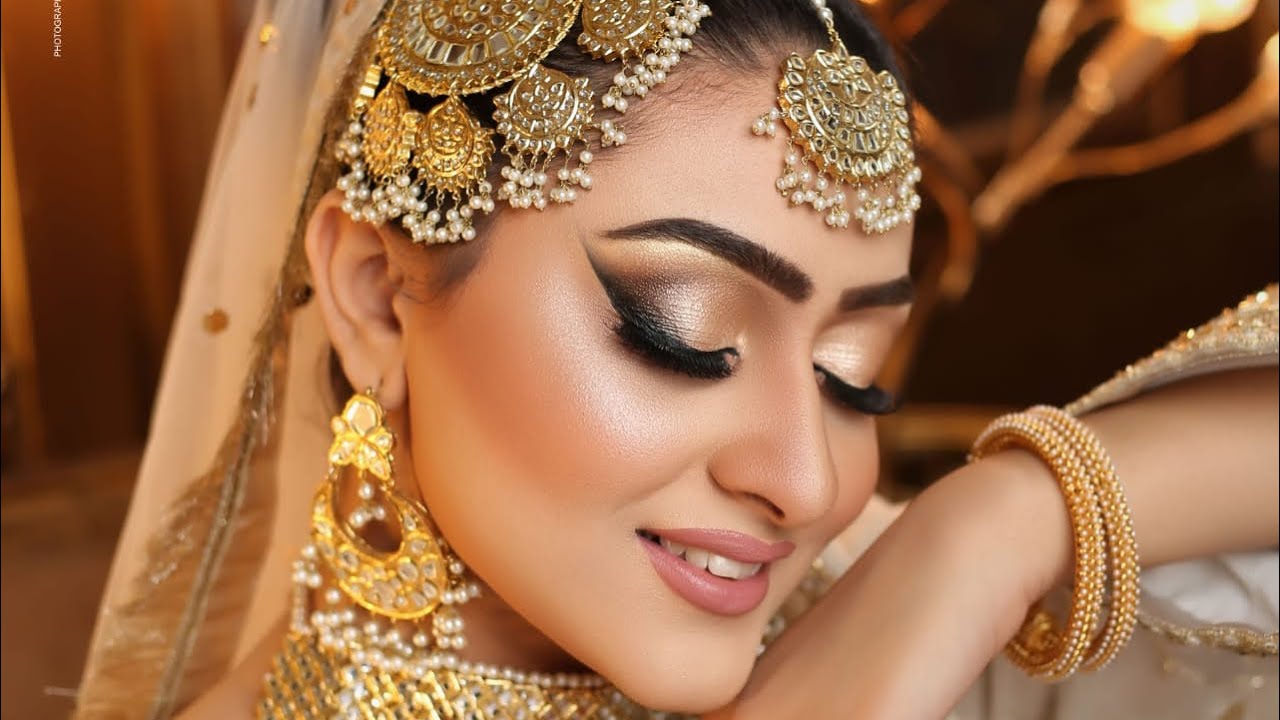 Nikah Makeup tutorial | Farah’s beauty salon | Smudge liner | Soft makeup white dress