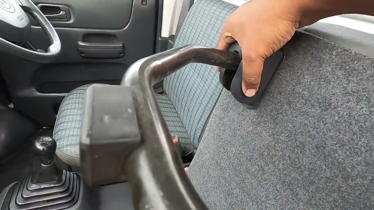 HA7 3313 Interior