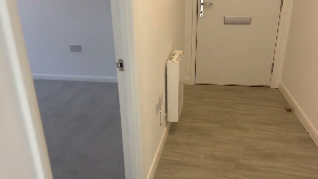 Walk through video - Flat 1, 10 12 Sun Street, Waltham Abbey