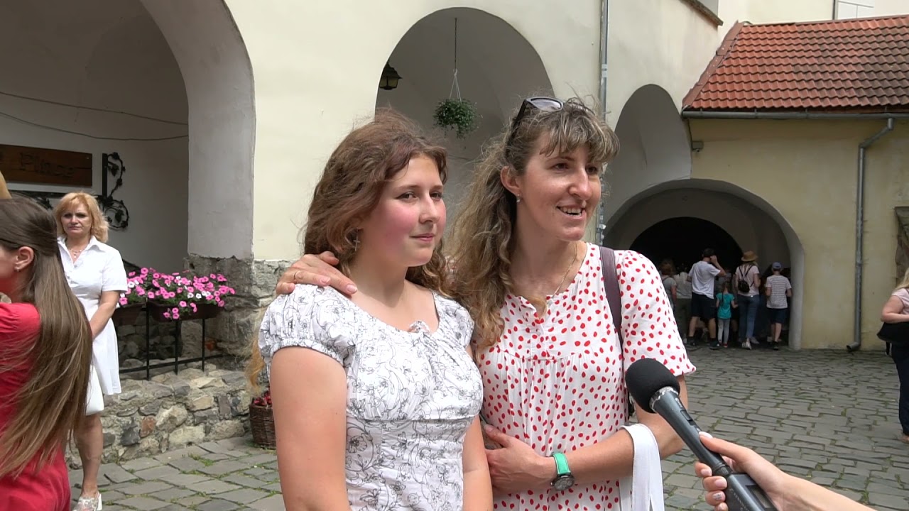 У замку Паланок відбулася реконструкція весілля Ілони Зріні та Імре Текелі