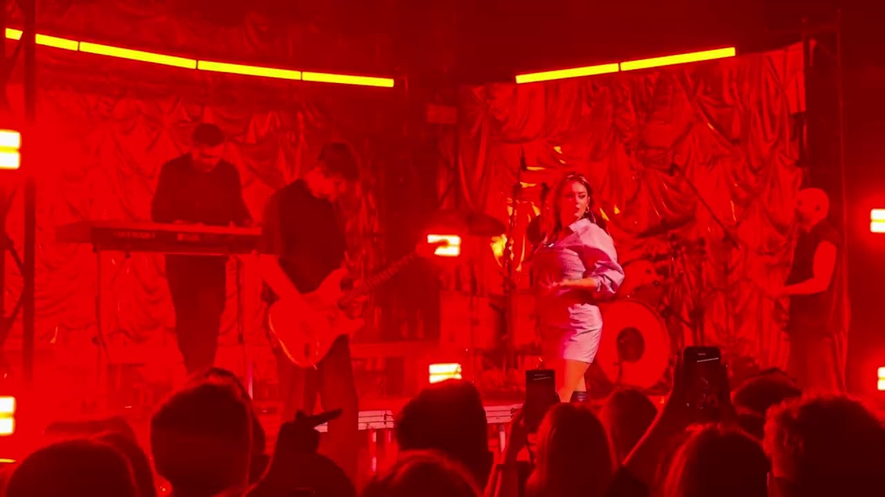Ewa Farna - Echo (Katowice, Nie ma lipy tour 2025, 22.10.2025)