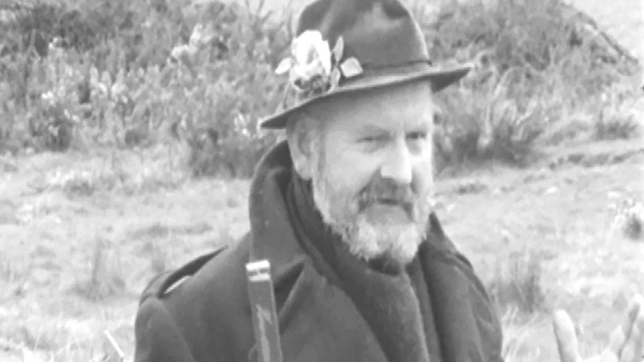 The Wandering West Coast Bard of Ireland, 1975