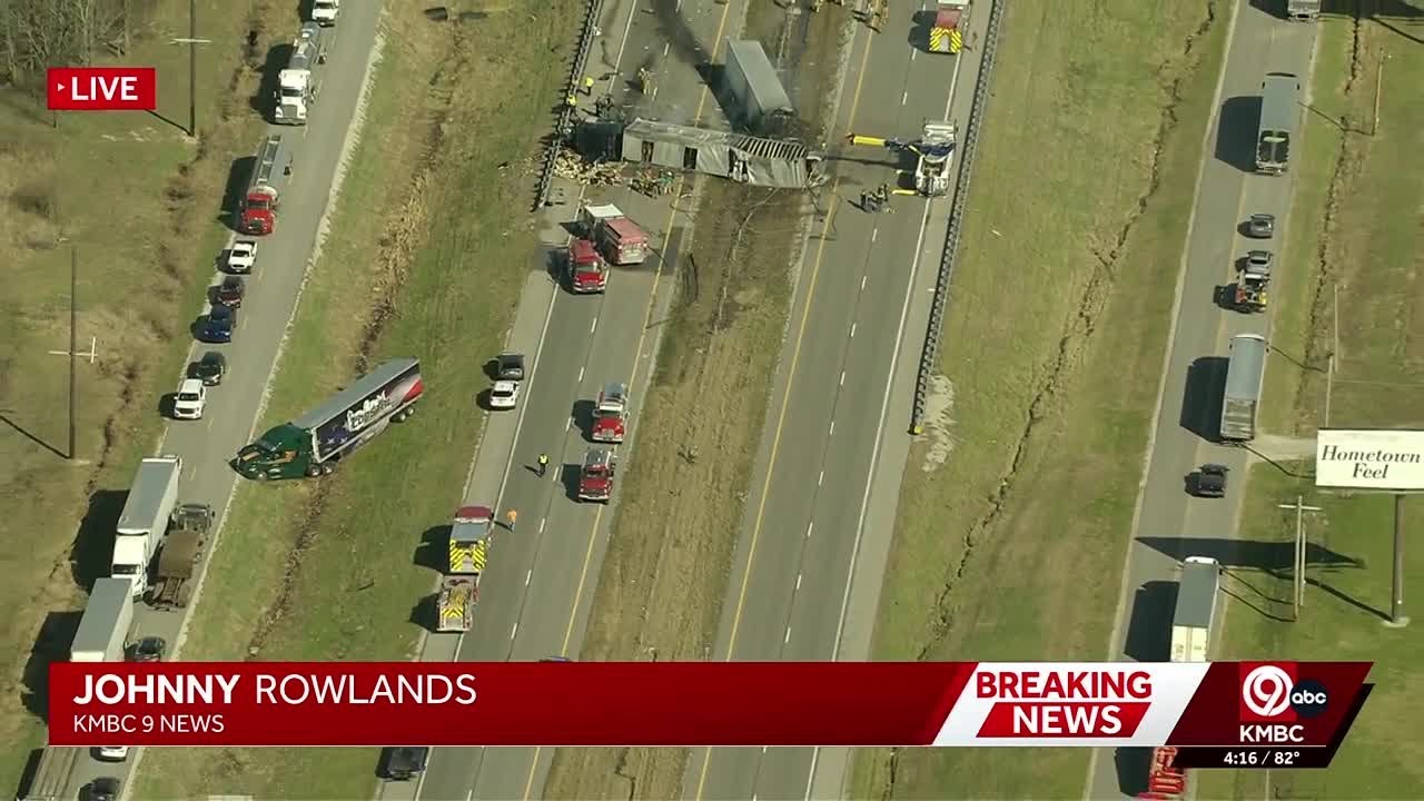 One dead after crash involving 3 semi-trucks shuts down I-70 near Odessa, Missouri