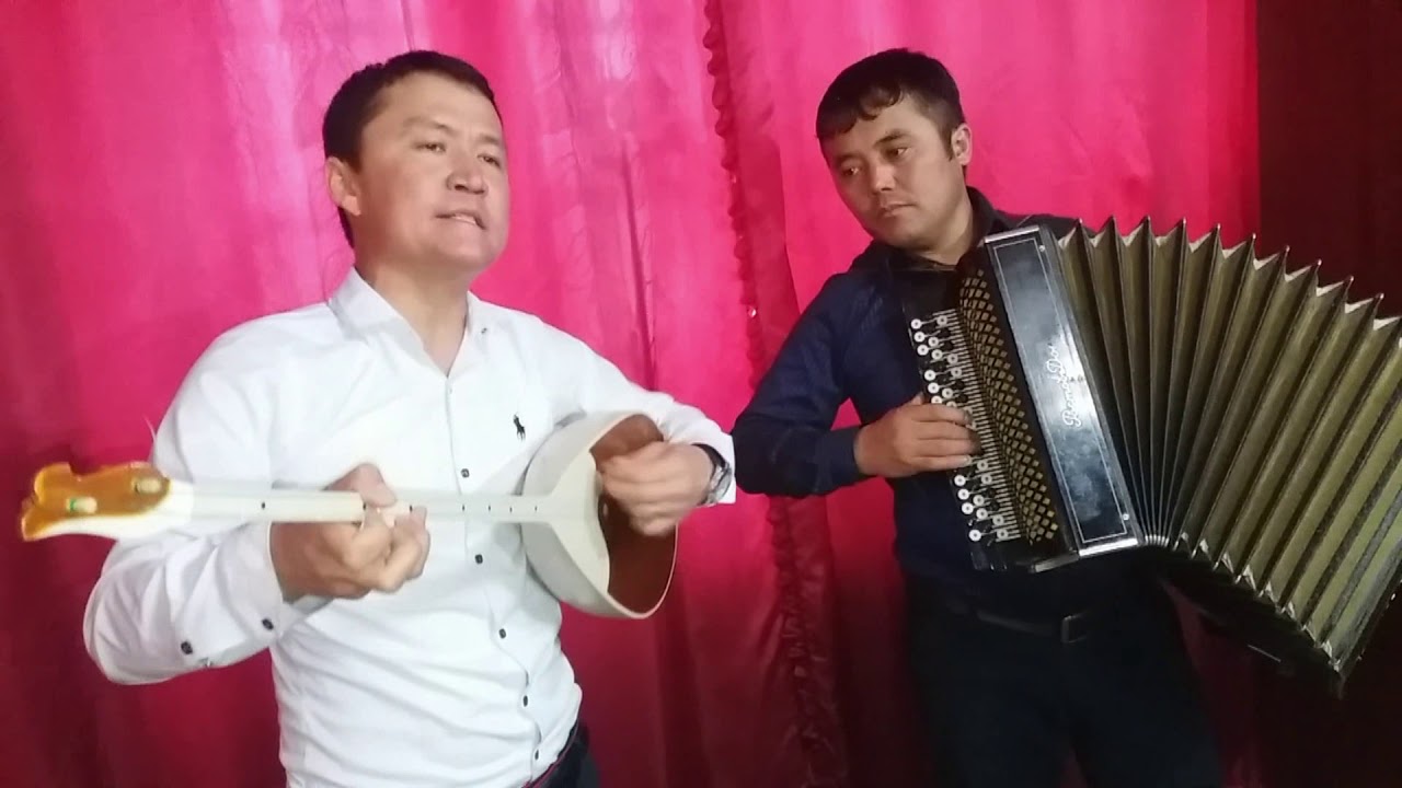 Тойын тойга улассын