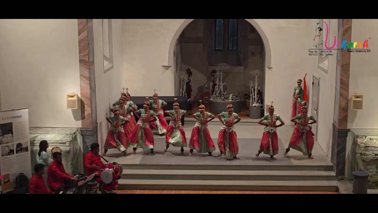 Divli performance at 49th Rencontres de Folklore Internationales Fribourg (RFI) held in Switzerland