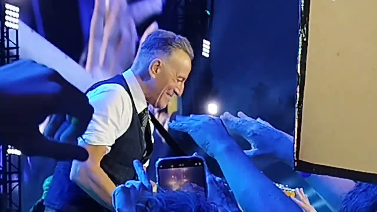 Bruce Springsteen ,Belfast ,May 9th 2024.  THE RISING/BADLANDS/THUNDER ROAD