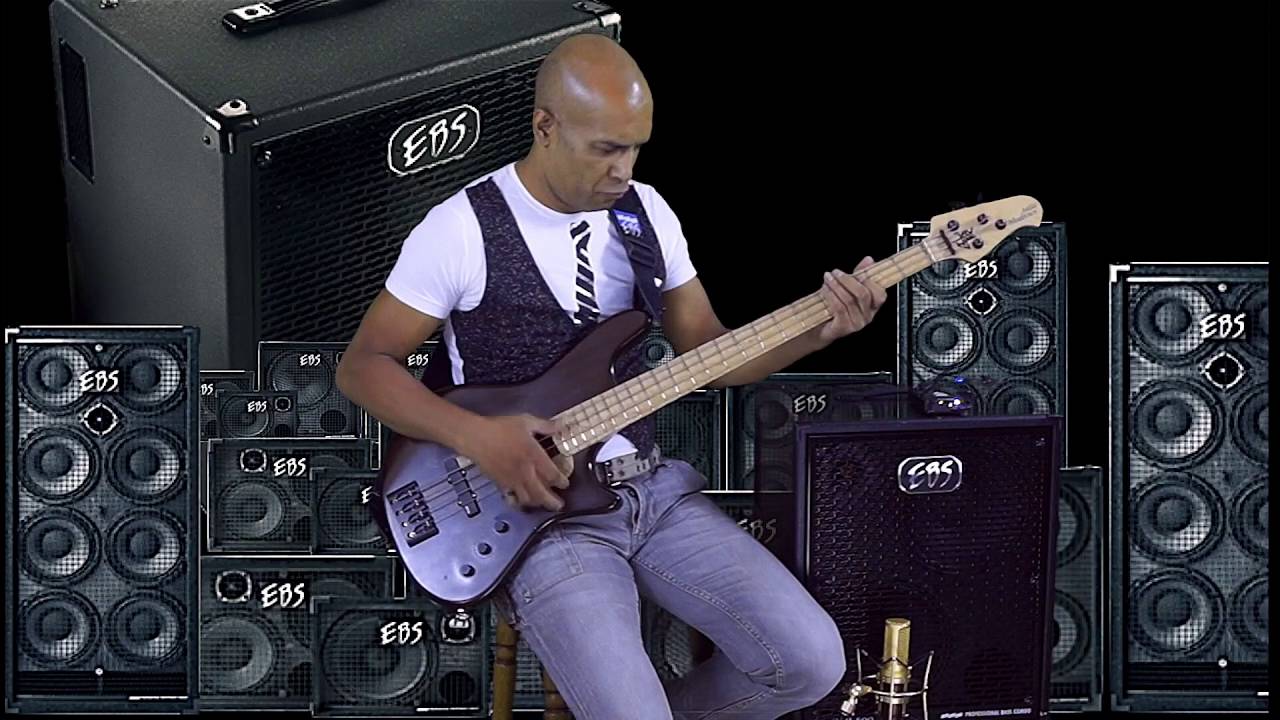 Jay-Tee Teterissa play the EBS Magni 500 - 210 combo