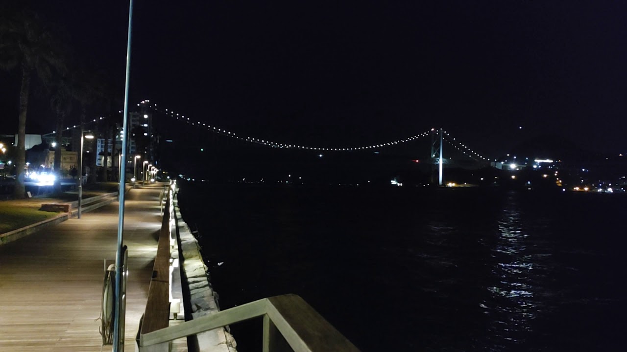 関門海峡の夜景