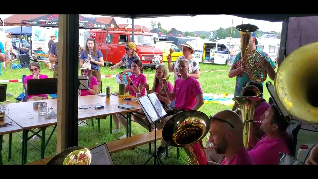 Dem Land Tirol die Treue - Woodstock der Blasmusik 2024 Campingplatz