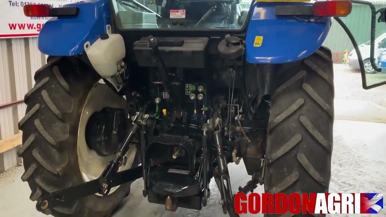 New Holland TD5010 4WD Tractor, 2011