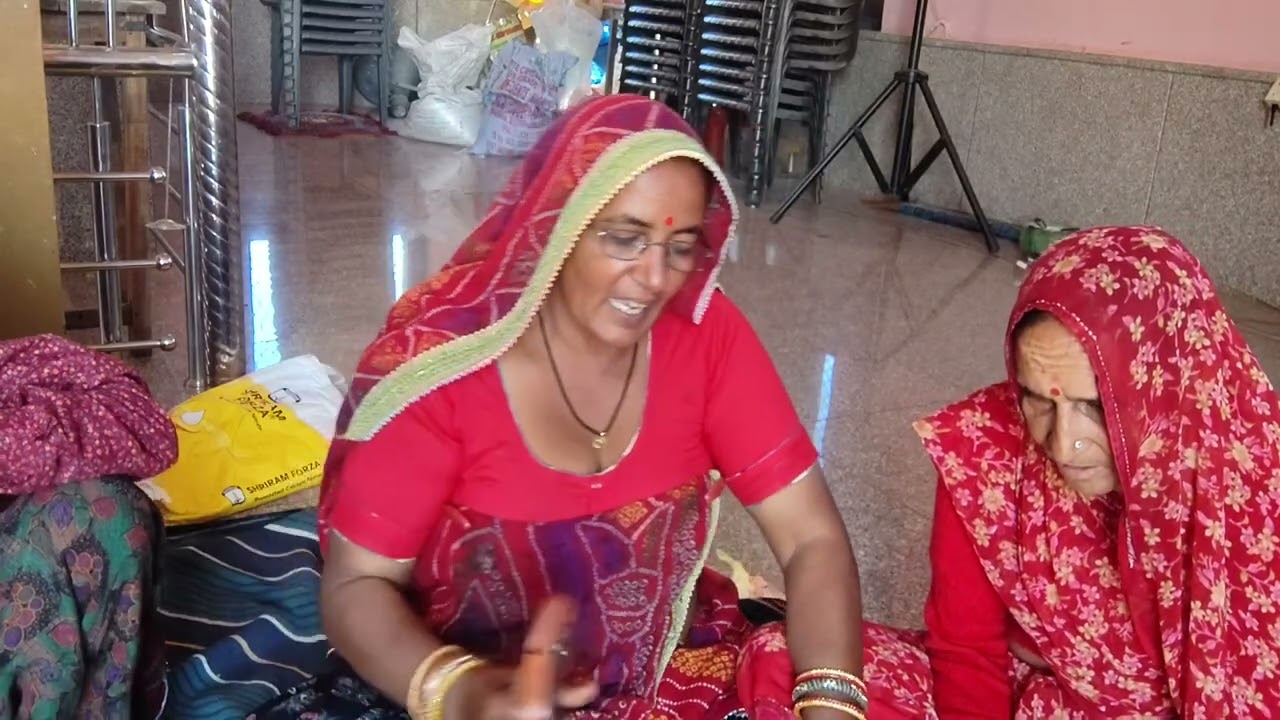 Rukmani ka geet khah devki sun bhahu Radha the kanu barpyo ji 