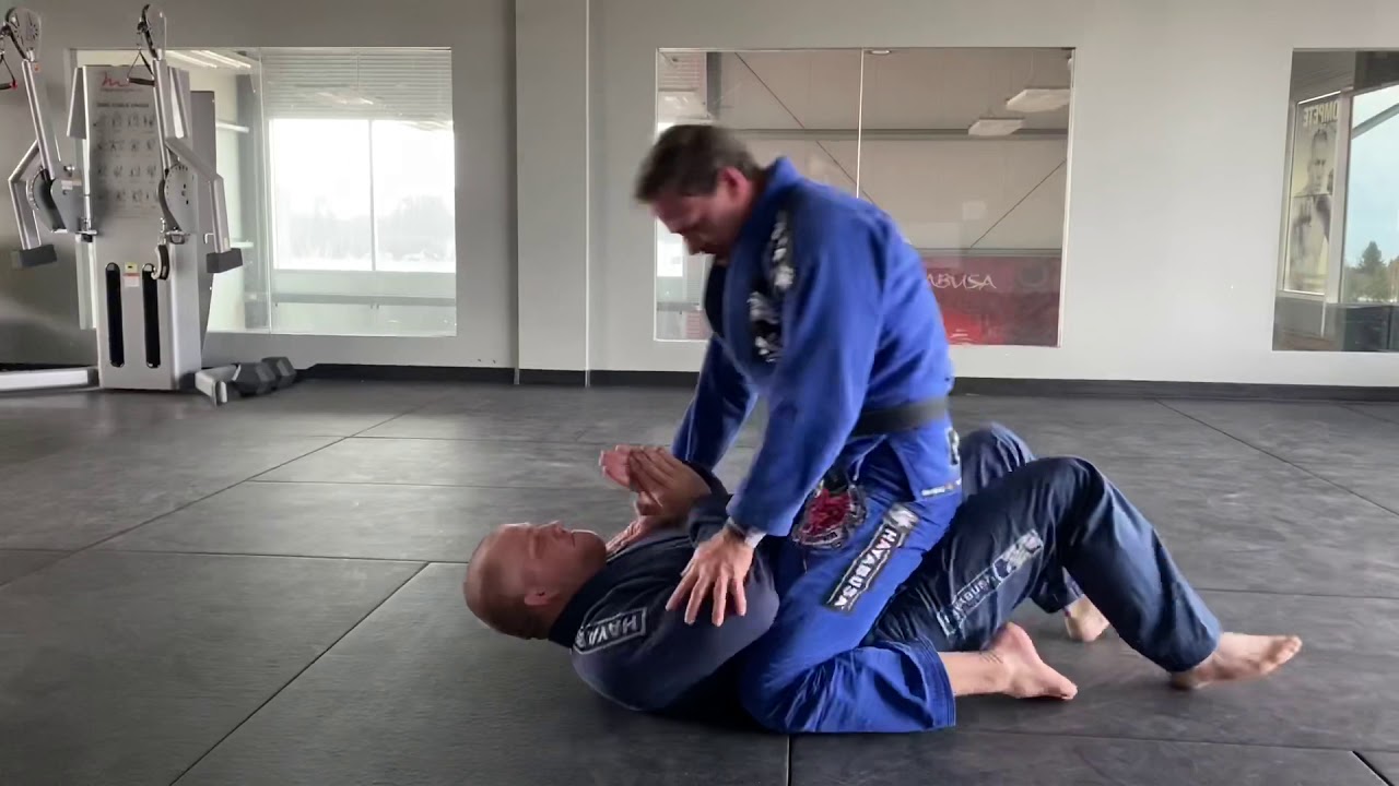 BJJ technique. Jump pass to mount