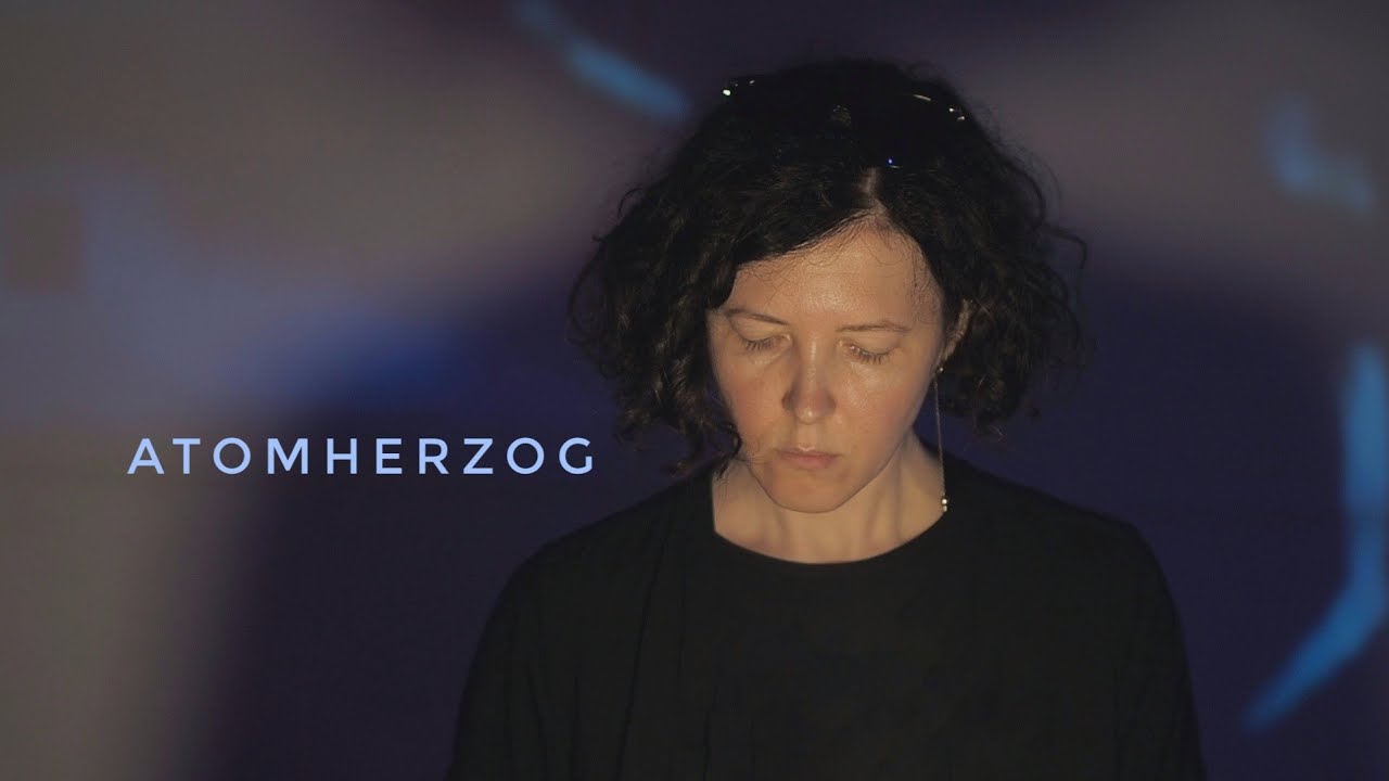 Электрический хвойный шум / AtomHerzog / 12.07.2025 / Аудио клуб