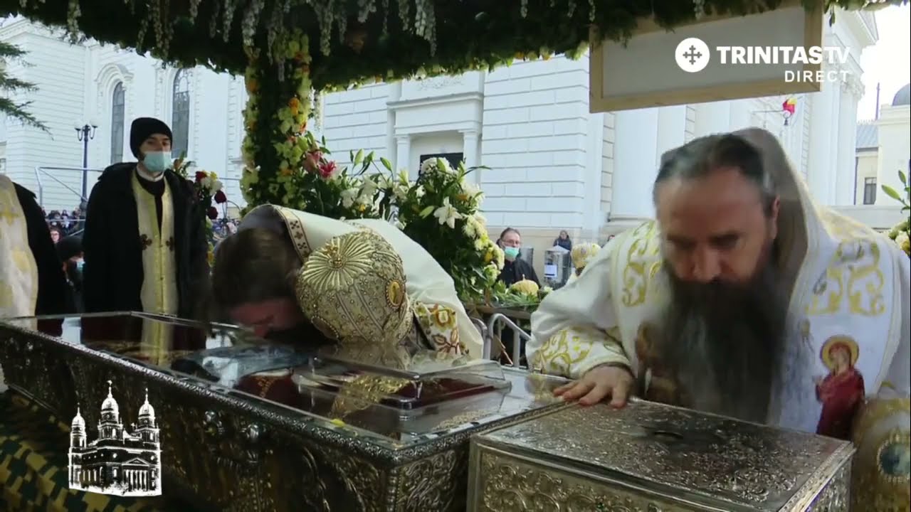 Sfânta Liturghie la Sărbătoarea Sfintei Cuvioase Parascheva - Catedrala Mitropolitană din Iași