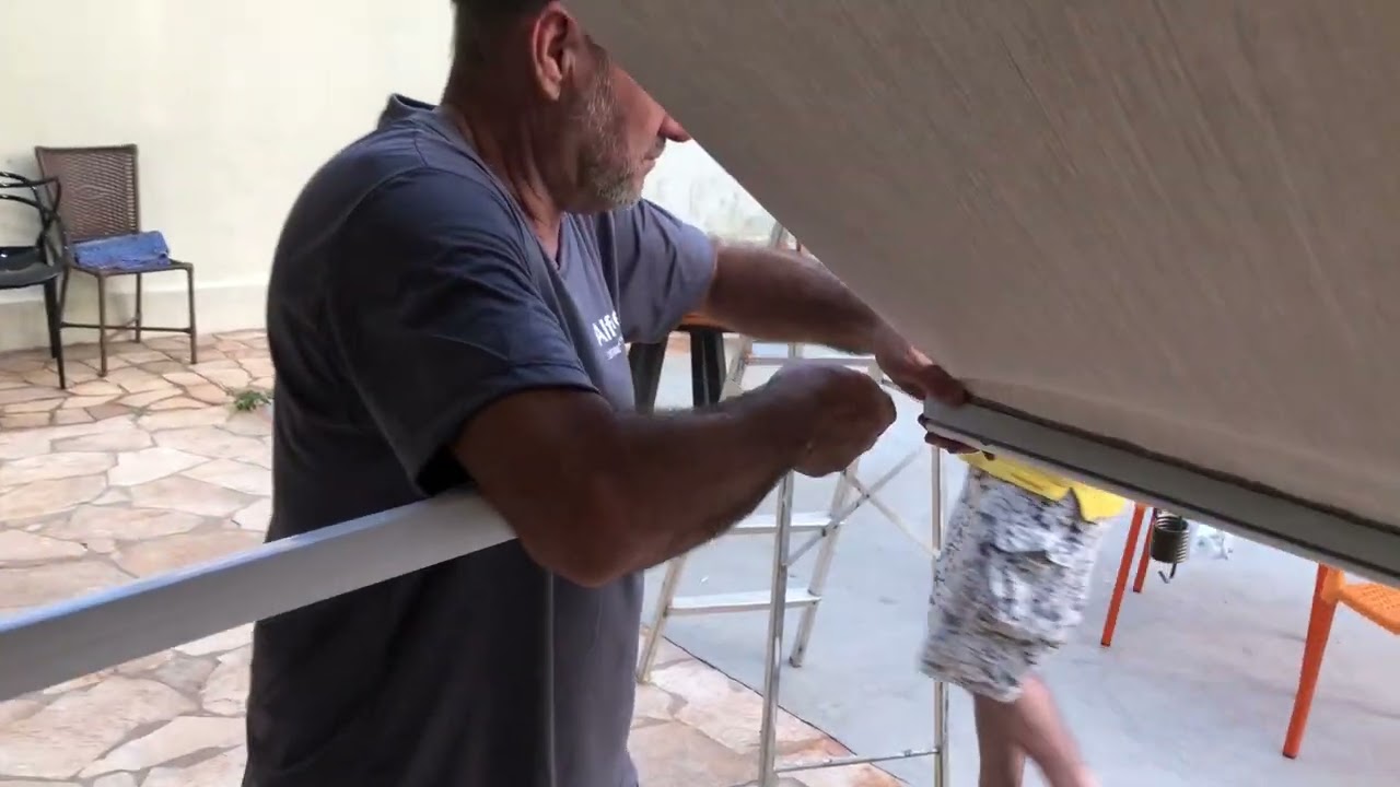 INSTALAÇÃO DE BRAÇOS PIVOTANTES EM TOLDOS MOTORIZADOS E MANUAIS | ALFAPLEX DESIGN