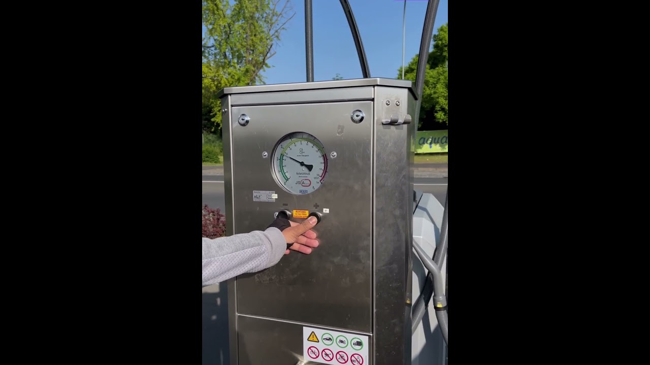 Filling up Air in Car Tires on your own in Germany 🇩🇪 | Globe pravasi