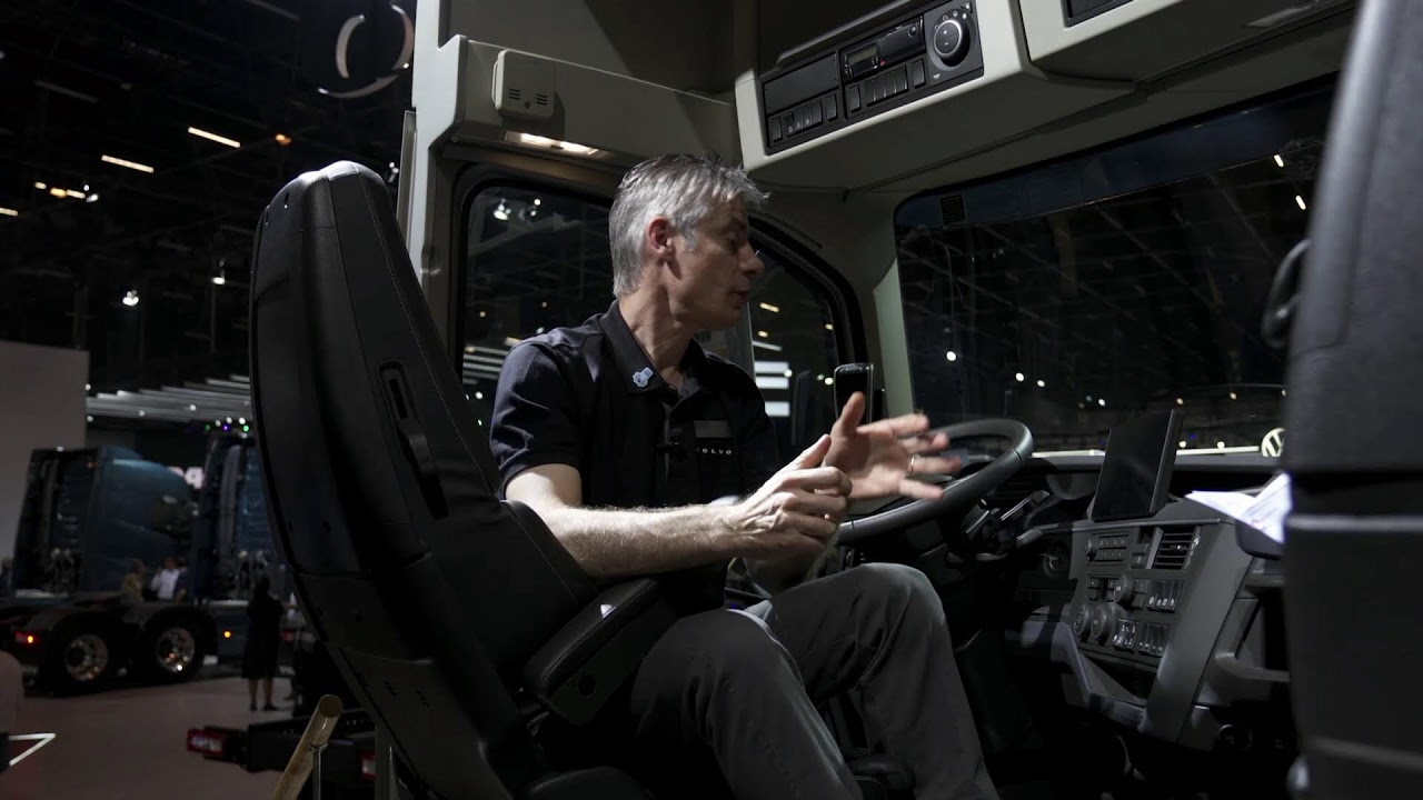 LIVE Volvo na Fenatran | Euro 6: Novidades da Linha F