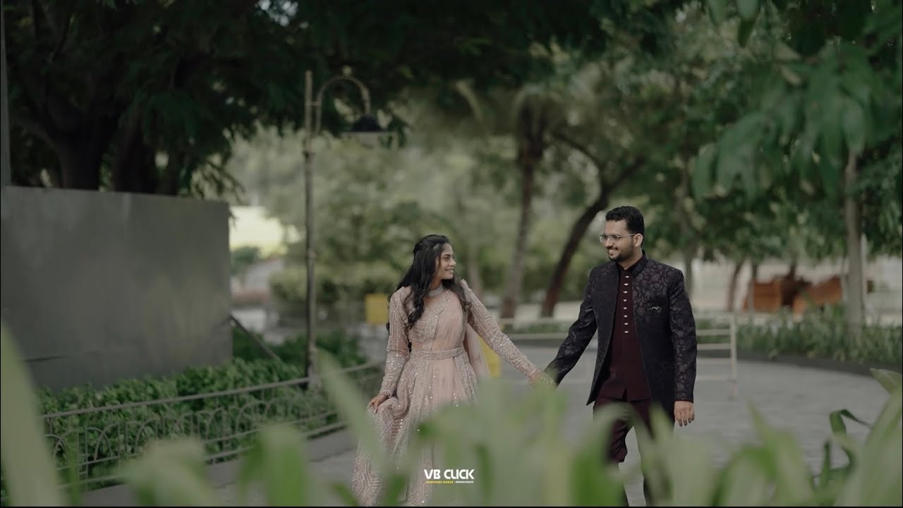 Engagement 💍Couple Reel #indianwedding #couple #engagement #reel #cute #coupledance #wedding #love 