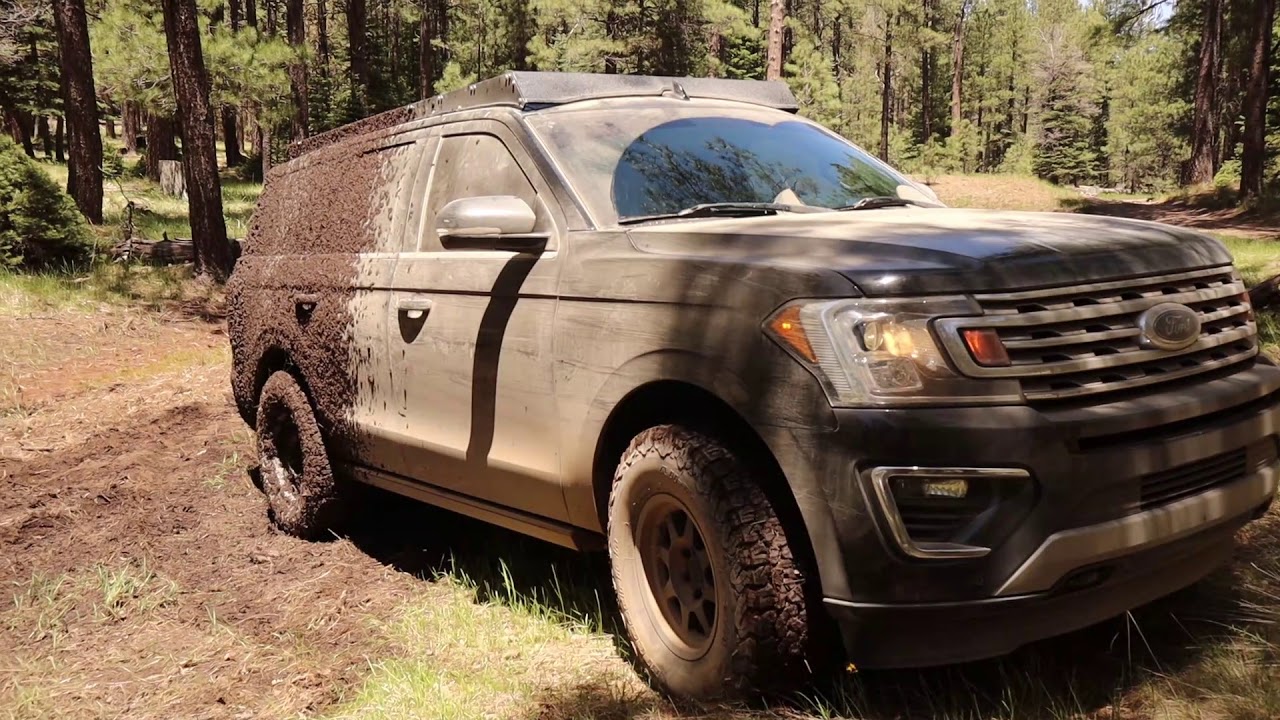 Lifted Ford Expedition Offroading  Mogollon Rim, Arizona