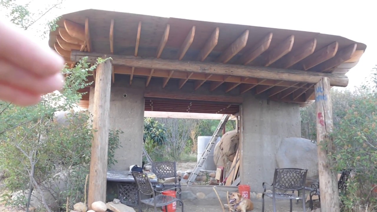 Minisode 14 - Cob Cabin Update - Roof Coming Along