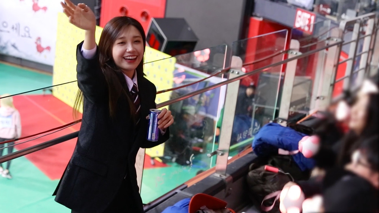 Apink Mini Diary - Eun Ji 아육대 MC