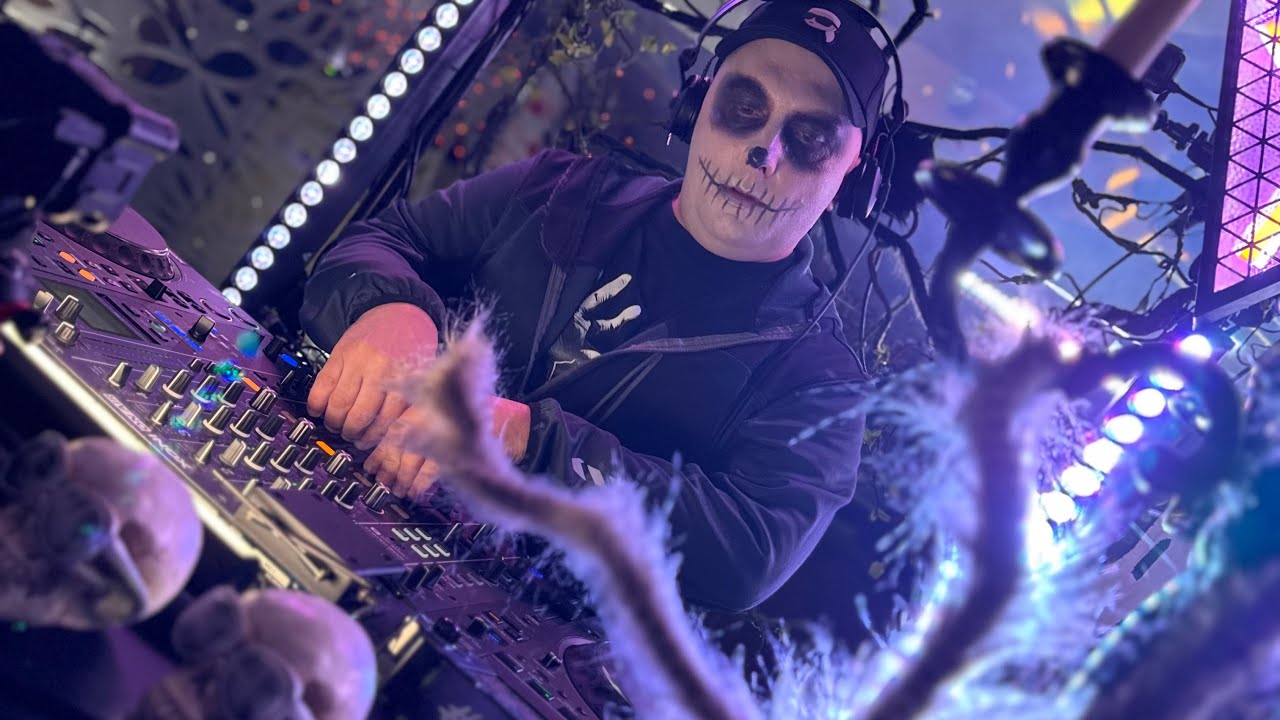 Mailo Retrospekcja (Halloween) - Club Trojka Leszno / proARTI (partner)