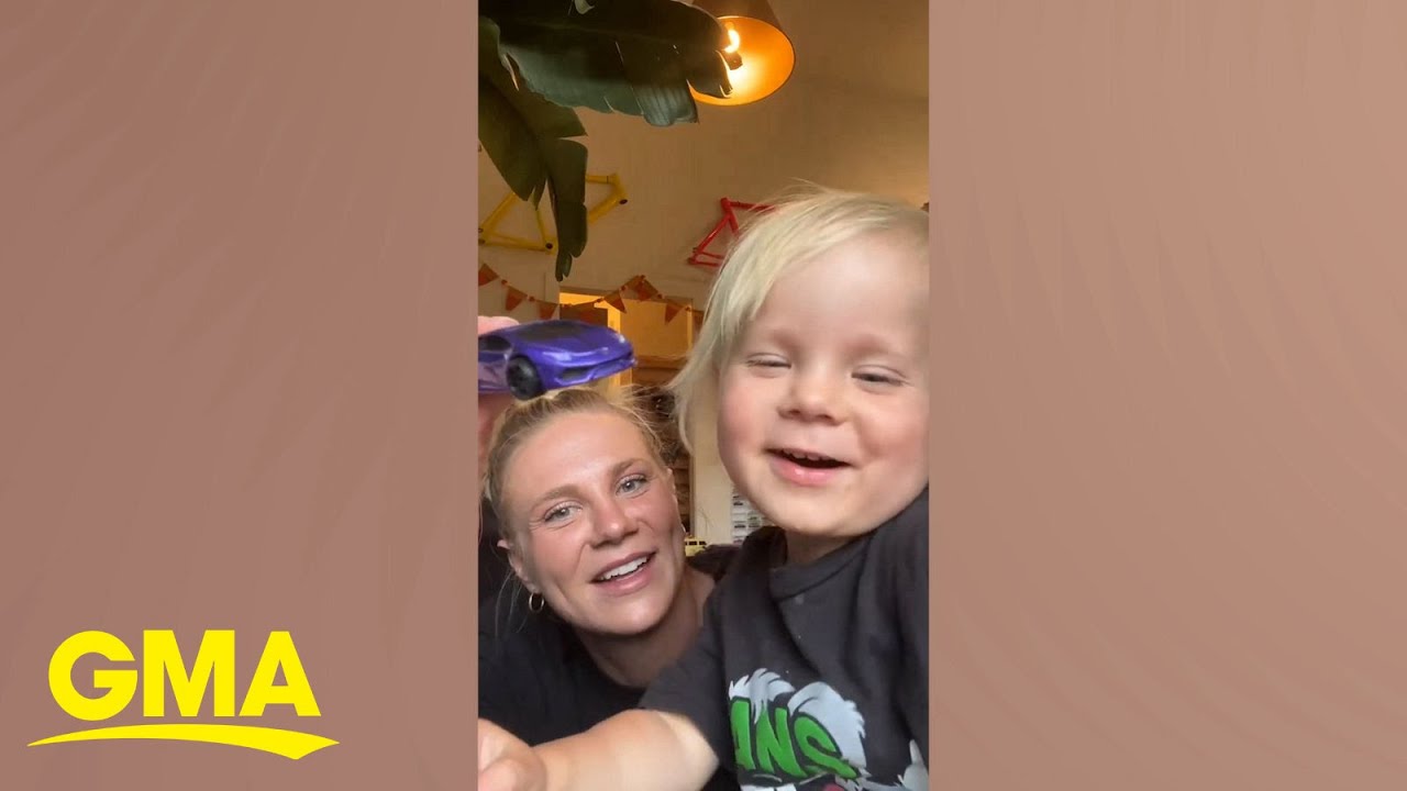 This car-obsessed toddler can name an impressive number of models