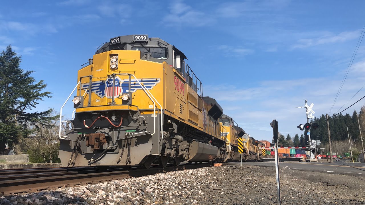 SD70ACE 3rd gen K5LLA Compilation