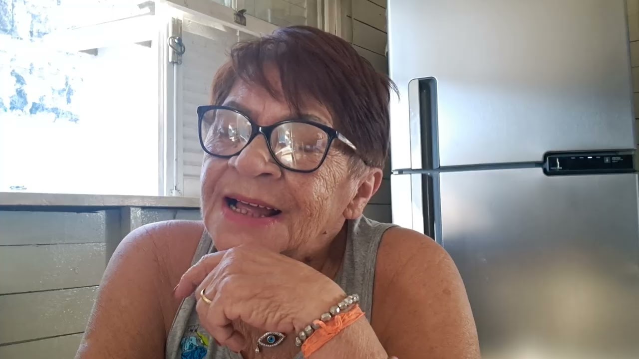 #REAGINDO ANA MARY# NADA COMO UM DIA ATRÁS  DO OUTRO.