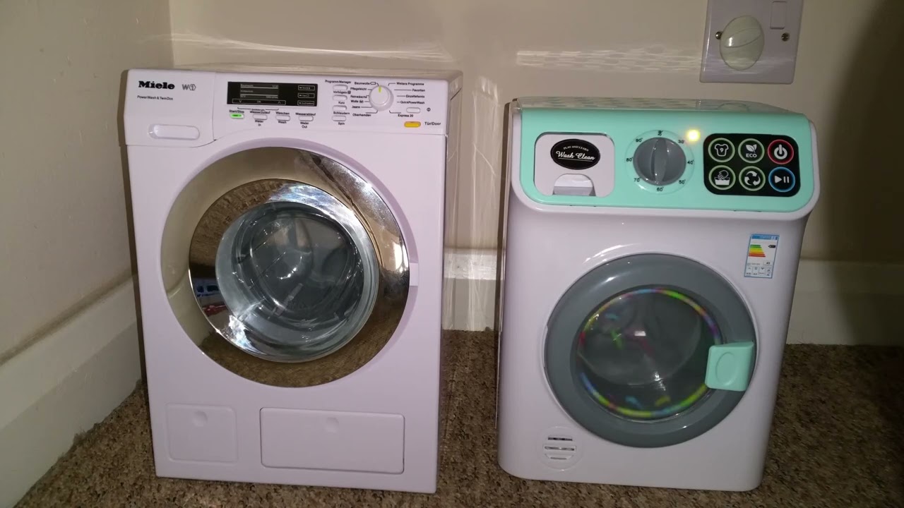 Toy washer spin race