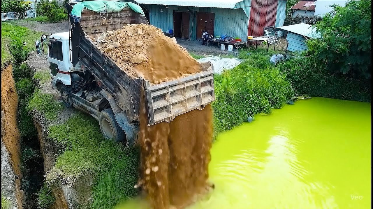 Bulldozer start landfall remove Pond by Bulldozer & Truck 5T