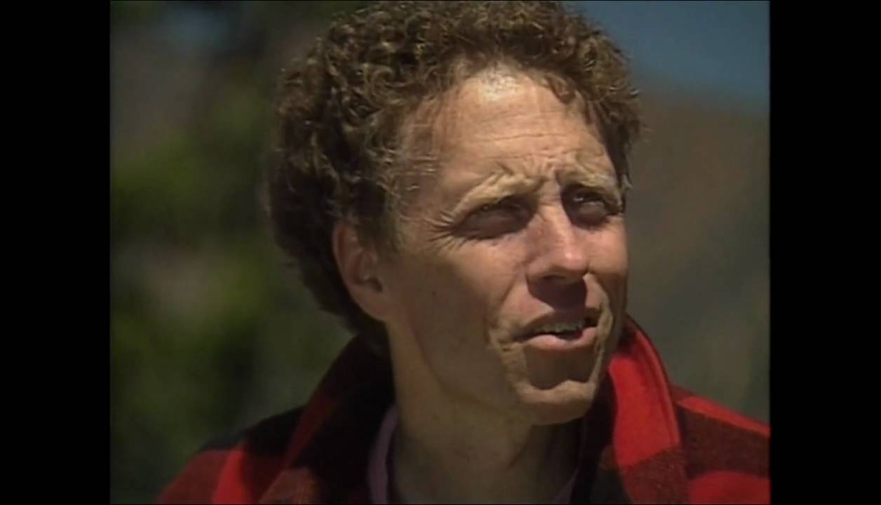 Nature Walk With Chuck ( S14E01 )