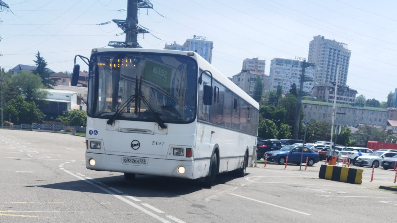Автобус №105 (Сочи). ТРЦ МореМолл - Роза Хутор