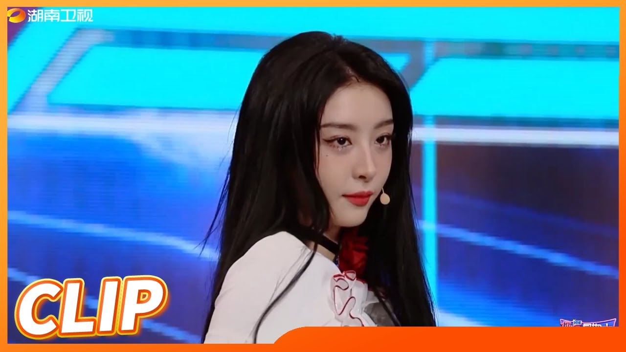 【抢先看】这就是千玺辣妹啊！蔡文静赵小棠跳舞机舞台千禧年浓度好高！《你好，星期六》Hello,Saturday丨MangoTV