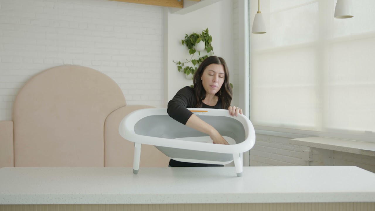 OXO Tot Splash & Store Bathtub | Baby Bathtub Review