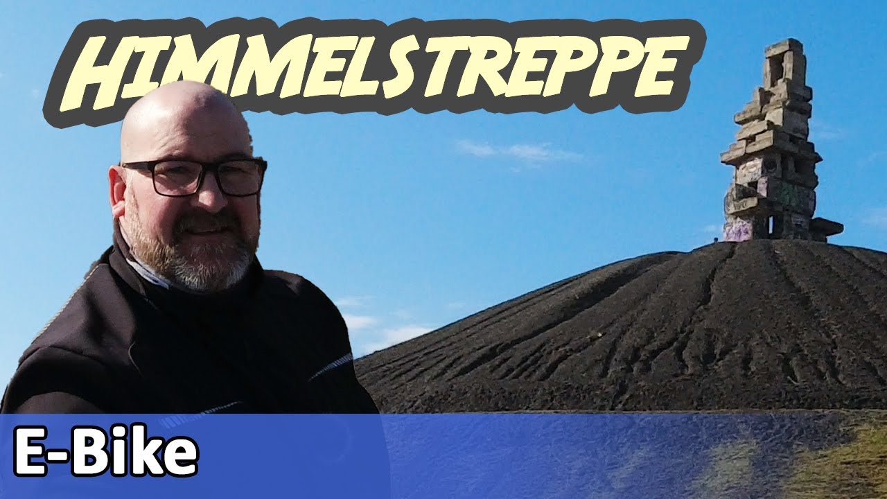 Himmelstreppe auf der Halde Rheinelbe in Gelsenkirchen mit dem eBike