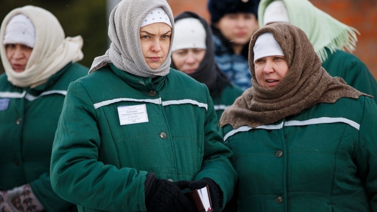 КЛАССНЫЙ СЮЖЕТ С АРОМАТОМ РИСКА. САМЫЙ МАНЯЩИЙ ХИТ СЕЗОНА! СВЯТАЯ ЛОЖЬ СЕРИЯ 1